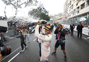 Hamilton conquistou a 44ª vitória da carreira na Fórmula 1 e a primeira desde que se sagrou campeão do mundo no Grande Prémios dos EUA