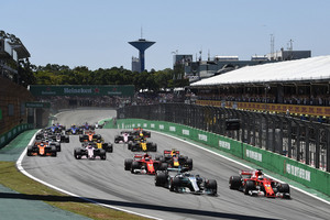 Vettel ultrapassou Bottas na partida do Grande Prémio do Brazil