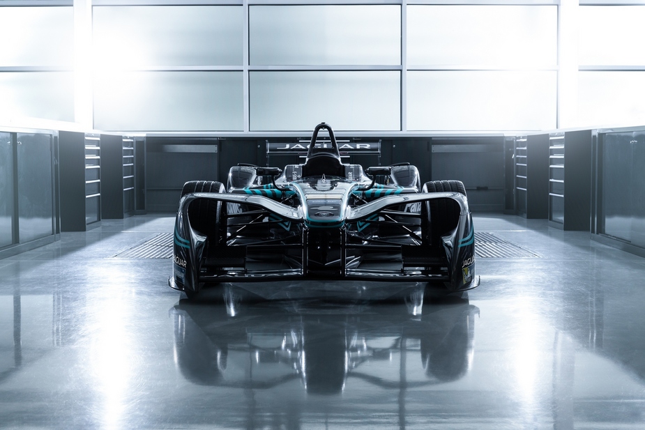 Jaguar I-Type 1