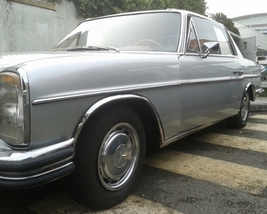 Mercedes-Benz 250 CE