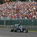 Hamilton vence em Spa