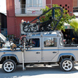 Land Rover exibe carro usado no filme James Bond Skyfall em Paris