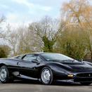 Jaguar XJ220 vai a leilão no Reino Unido