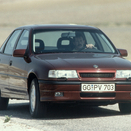 Opel celebra 25 anos desde o lançamento do Vectra