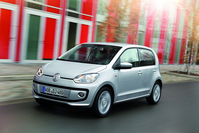 Volkswagen up! 1.0 white up! four-door Volkswagen up! 1.0 white up! four-door