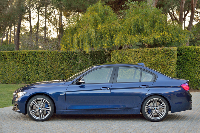 BMW 320d xDrive BMW 320d xDrive