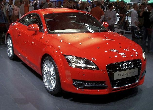 Audi TT Coupé 3.2 quattro Automatic Audi TT Coupé 3.2 quattro Automatic