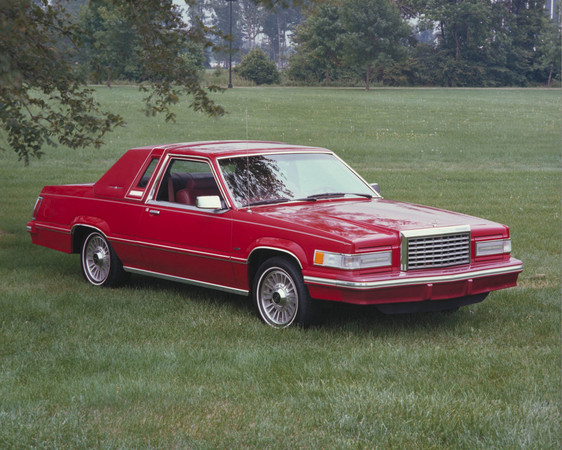 Ford Thunderbird V8 Ford Thunderbird V8