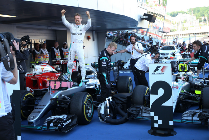 Rosberg conquistou a quarta vitória da temporada de 2016 Rosberg conquistou a quarta vitória da temporada de 2016