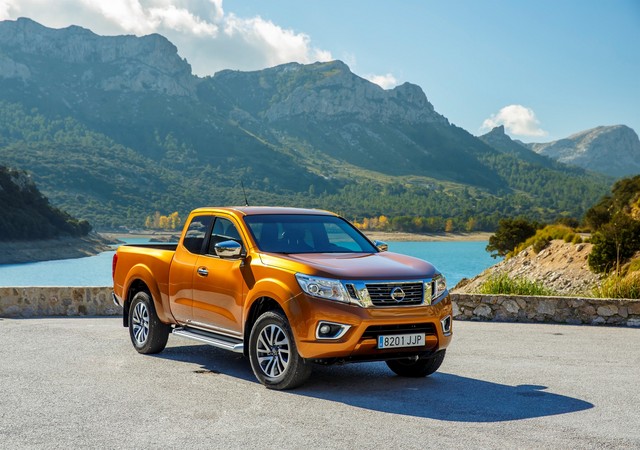 Nissan Navara 4x4 King Cab 2.3dCi Acenta Nissan Navara 4x4 King Cab 2.3dCi Acenta