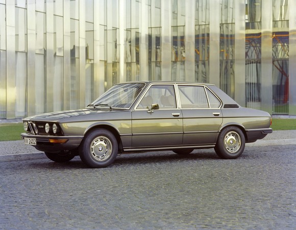 BMW 528i BMW 528i