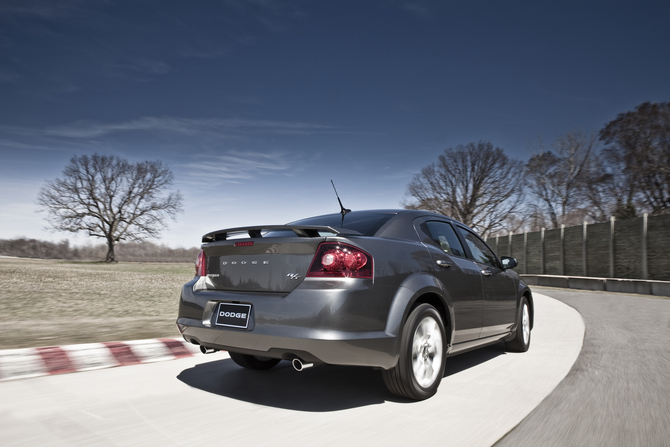 Dodge Avenger 3.6 V6 R/T Dodge Avenger 3.6 V6 R/T