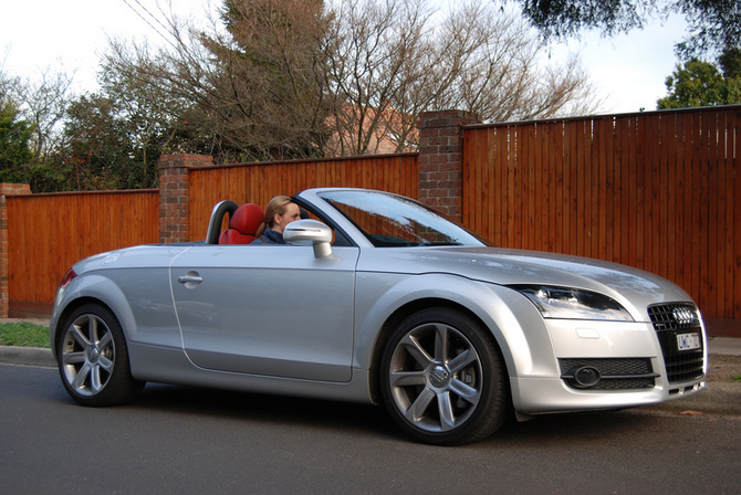 Audi TT Roadster 3.2 quattro Automatic Audi TT Roadster 3.2 quattro Automatic