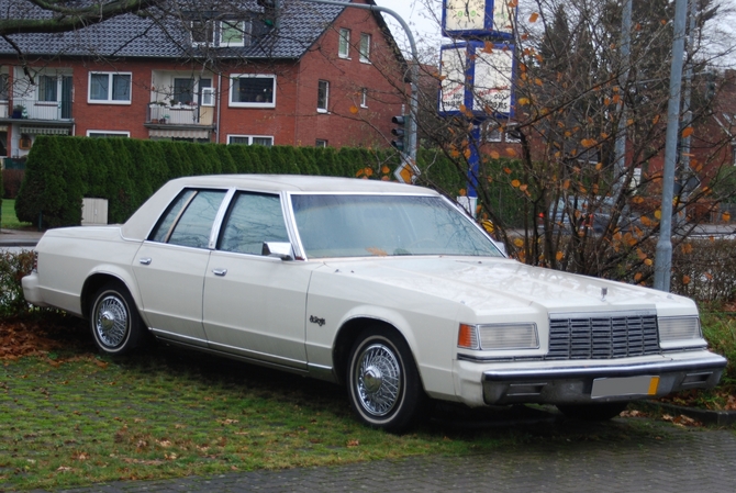 Dodge St. Regis V8 Dodge St. Regis V8