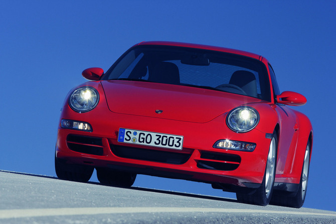 Porsche 911 Carrera 4 Porsche 911 Carrera 4