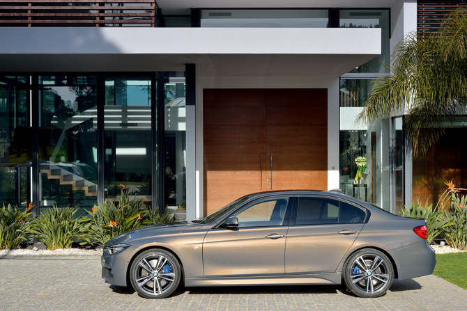 BMW 330d xDrive BMW 330d xDrive