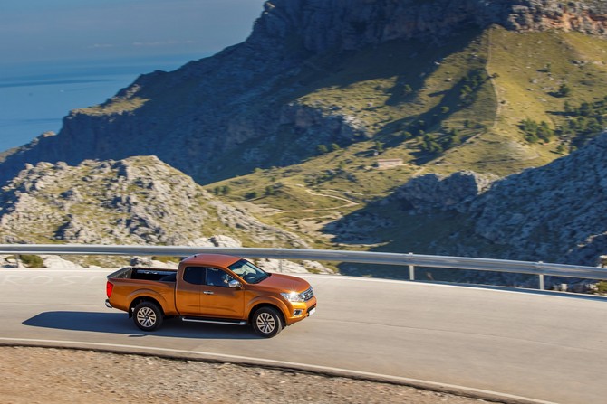 Nissan Navara 4x4 King Cab Chassis Cab. 2.3dCi Visia Nissan Navara 4x4 King Cab Chassis Cab. 2.3dCi Visia