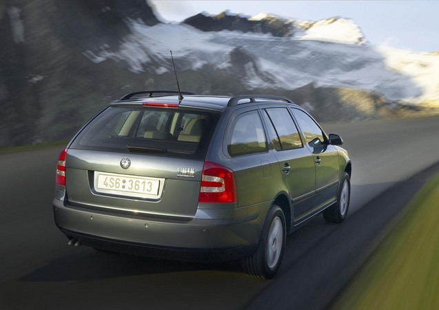 Skoda Octavia Combi 4X4 2.0 FSI Skoda Octavia Combi 4X4 2.0 FSI