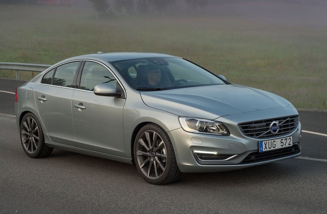 Volvo S60 D2 Summum Eco Powershift Volvo S60 D2 Summum Eco Powershift