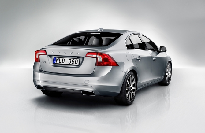 Volvo S60 D4 Momentum Volvo S60 D4 Momentum