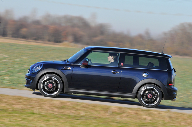 MINI (BMW) Cooper S Clubman 184hp AT 50 Hampton MINI (BMW) Cooper S Clubman 184hp AT 50 Hampton