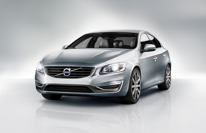 Volvo S60 D4 Kinetic Volvo S60 D4 Kinetic