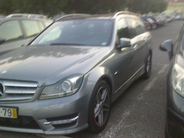 Mercedes-Benz C 250 CDI BlueEfficiency T-Modell Elegance Mercedes-Benz C 250 CDI BlueEfficiency T-Modell Elegance
