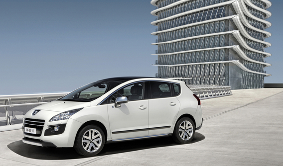 Peugeot 3008 2.0 HDi FAP Hybrid4 104g Peugeot 3008 2.0 HDi FAP Hybrid4 104g