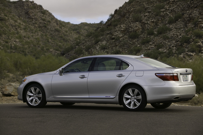 Lexus LS Hybrid 600h L Lexus LS Hybrid 600h L