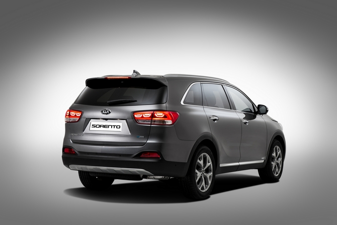 O modelo vai receber elementos de design introduzidos recentemente através do protótipo Kia Cross GT O modelo vai receber elementos de design introduzidos recentemente através do protótipo Kia Cross GT