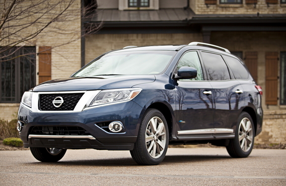 Nissan Pathfinder Platinum 4WD Nissan Pathfinder Platinum 4WD