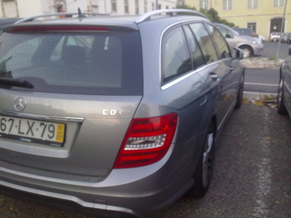 Mercedes-Benz C 250 CDI BlueEfficiency T-Modell Elegance Mercedes-Benz C 250 CDI BlueEfficiency T-Modell Elegance