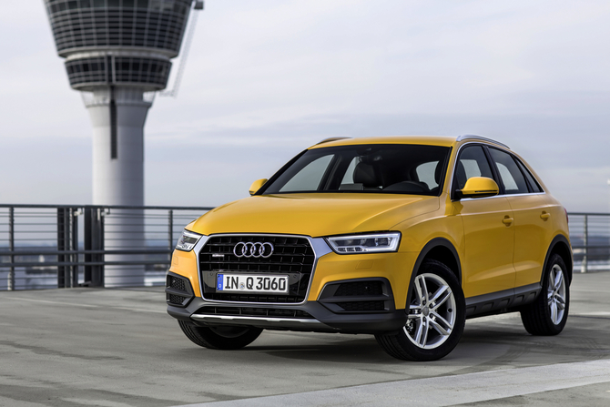 Audi Q3 1.4 TFSI CoD S tronic Sport Audi Q3 1.4 TFSI CoD S tronic Sport