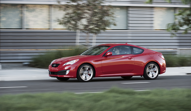 Hyundai Genesis Coupé 3.8 R-Spec Manual Hyundai Genesis Coupé 3.8 R-Spec Manual