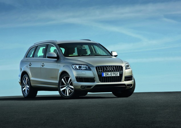 Audi Q7 3.0 TDI Clean Diesel S line Audi Q7 3.0 TDI Clean Diesel S line