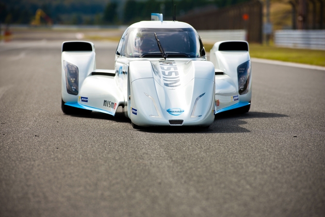 O carro fará a sua estreia competitiva nas 24 Horas de Le Mans de 2014 O carro fará a sua estreia competitiva nas 24 Horas de Le Mans de 2014