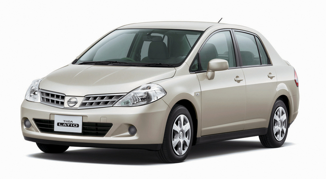 Nissan Tiida Latio 1.8 Nissan Tiida Latio 1.8