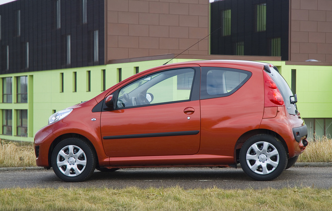 Peugeot 107 XA 1.4 HDi Peugeot 107 XA 1.4 HDi
