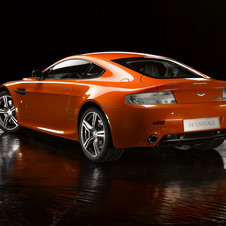 Aston Martin V8 Vantage N400