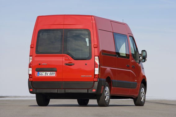 Opel Movano Van L1H1 3.3T FWD Opel Movano Van L1H1 3.3T FWD