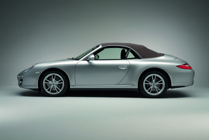 Porsche 911 Carrera 4 Cabriolet PDK Porsche 911 Carrera 4 Cabriolet PDK
