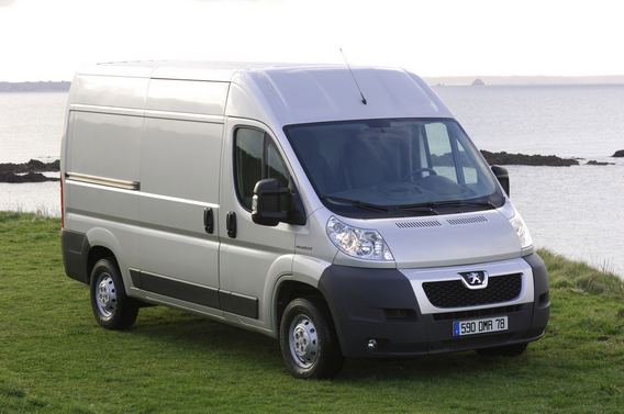 Peugeot Boxer Cabina Simples 335 L3 2.2 HDi Peugeot Boxer Cabina Simples 335 L3 2.2 HDi