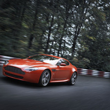 Aston Martin V8 Vantage N400