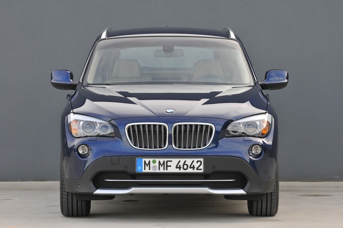 BMW X1 xDrive18d BMW X1 xDrive18d