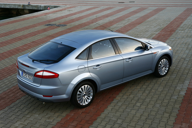 Ford Mondeo 2.2 TDCi Ford Mondeo 2.2 TDCi