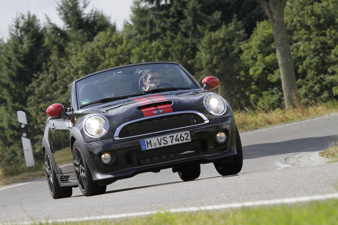 MINI (BMW) John Cooper Works Roadster MINI (BMW) John Cooper Works Roadster