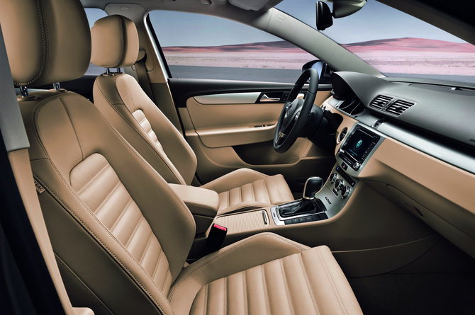 Volkswagen Reveals Passat Alltrak that Lifts Passat Wagon Volkswagen Reveals Passat Alltrak that Lifts Passat Wagon