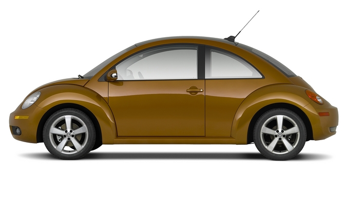 Volkswagen Beetle (modern) 2.5L Red Rock Edition PZEV Volkswagen Beetle (modern) 2.5L Red Rock Edition PZEV