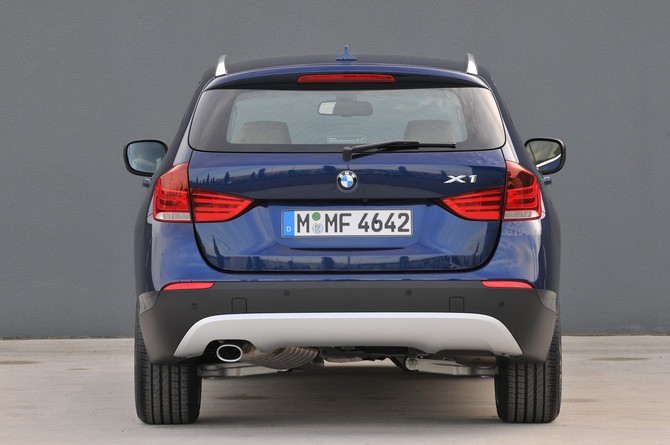 BMW X1 xDrive18d BMW X1 xDrive18d