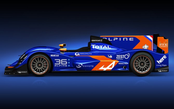 O carro é exatamente o mesmo Oreca 03-Nissan mas com uma nova pintura O carro é exatamente o mesmo Oreca 03-Nissan mas com uma nova pintura